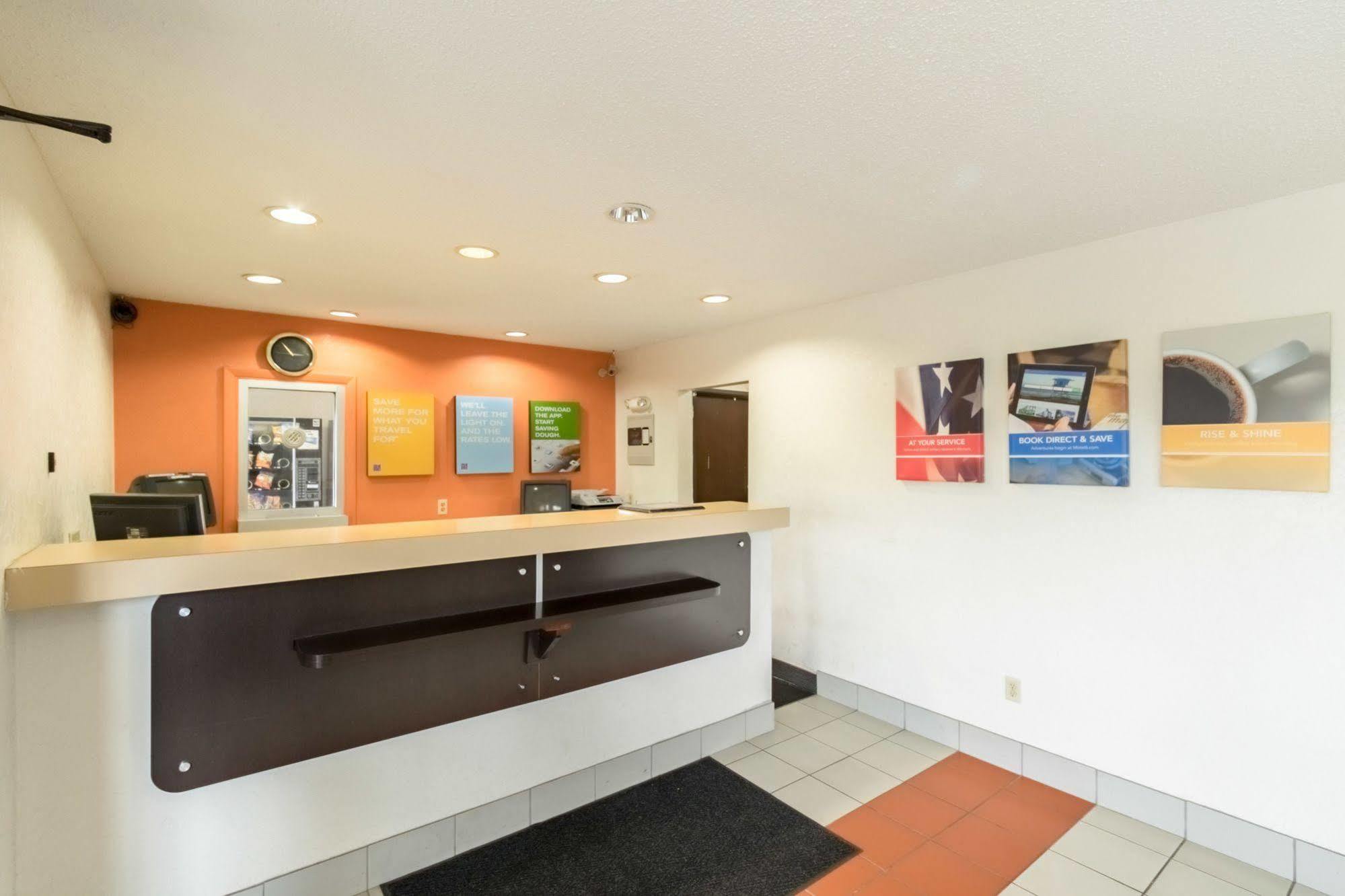 Motel 6-Crawfordsville, In מראה חיצוני תמונה
