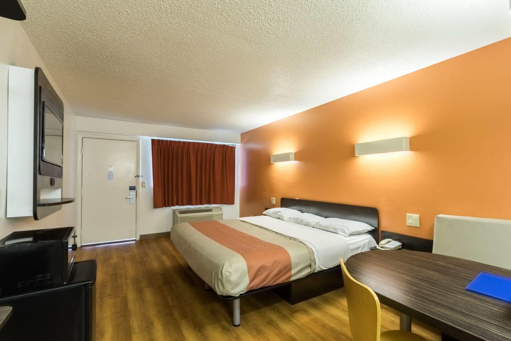 Motel 6-Crawfordsville, In מראה חיצוני תמונה