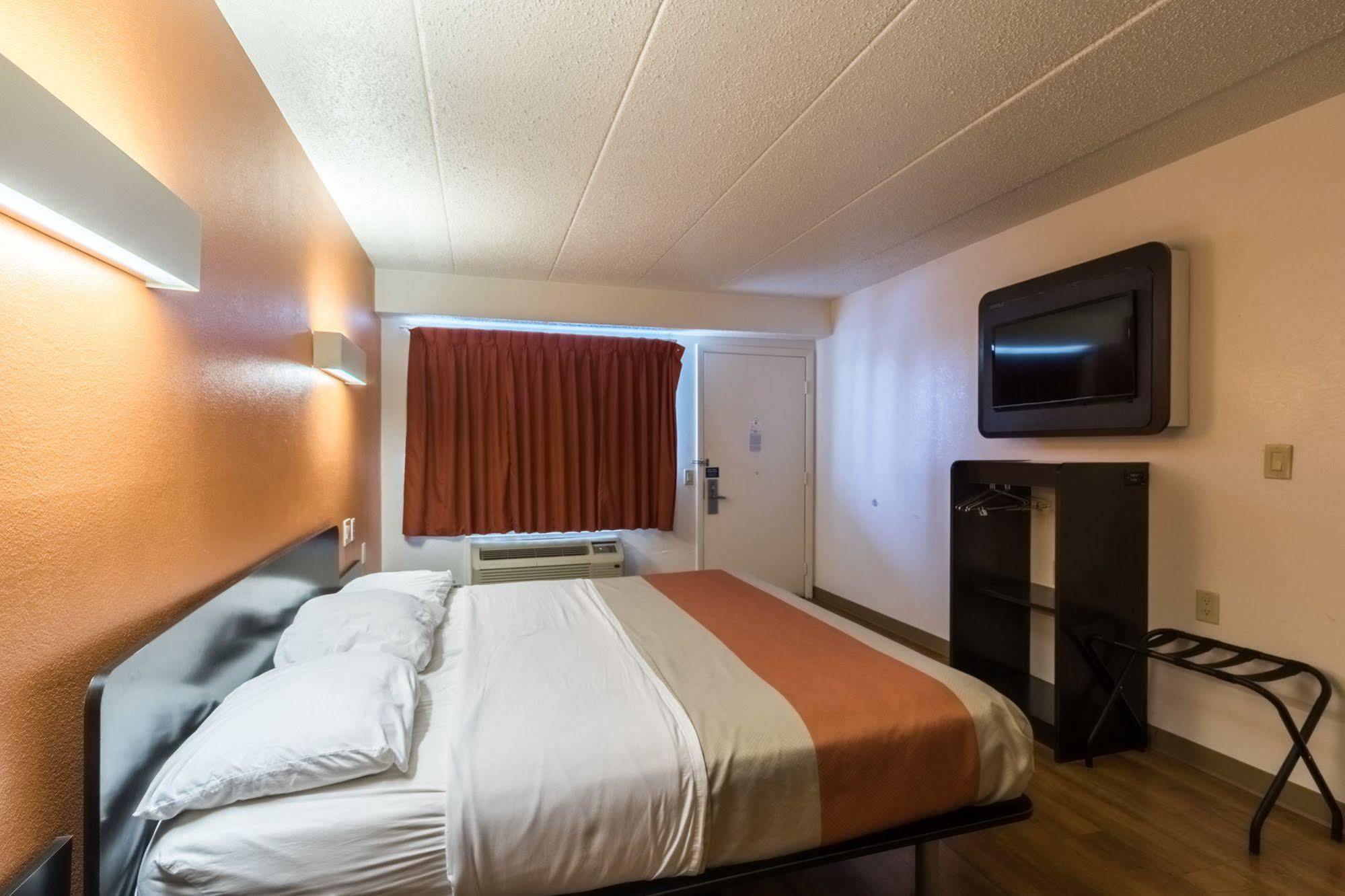 Motel 6-Crawfordsville, In מראה חיצוני תמונה