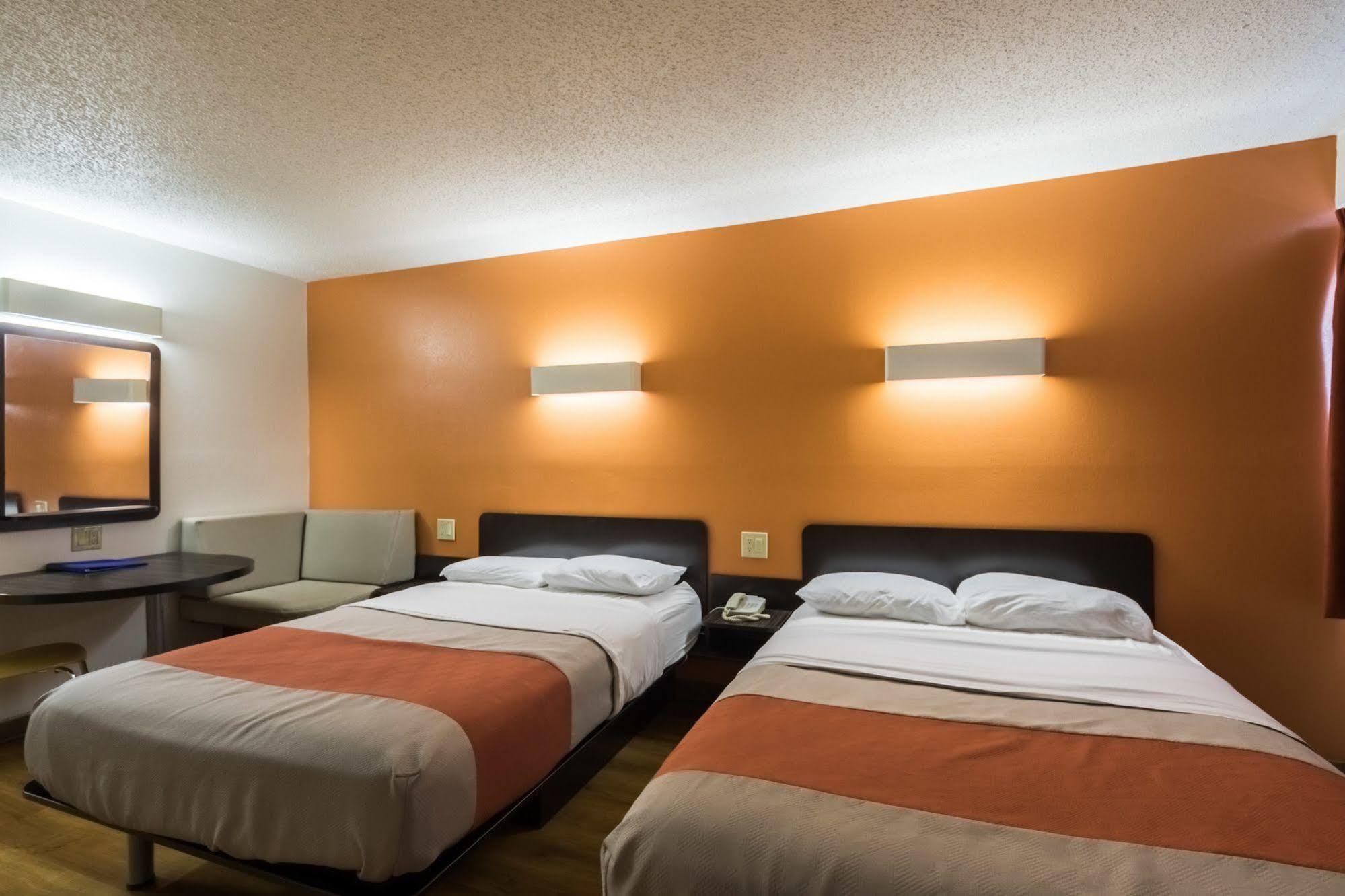 Motel 6-Crawfordsville, In מראה חיצוני תמונה