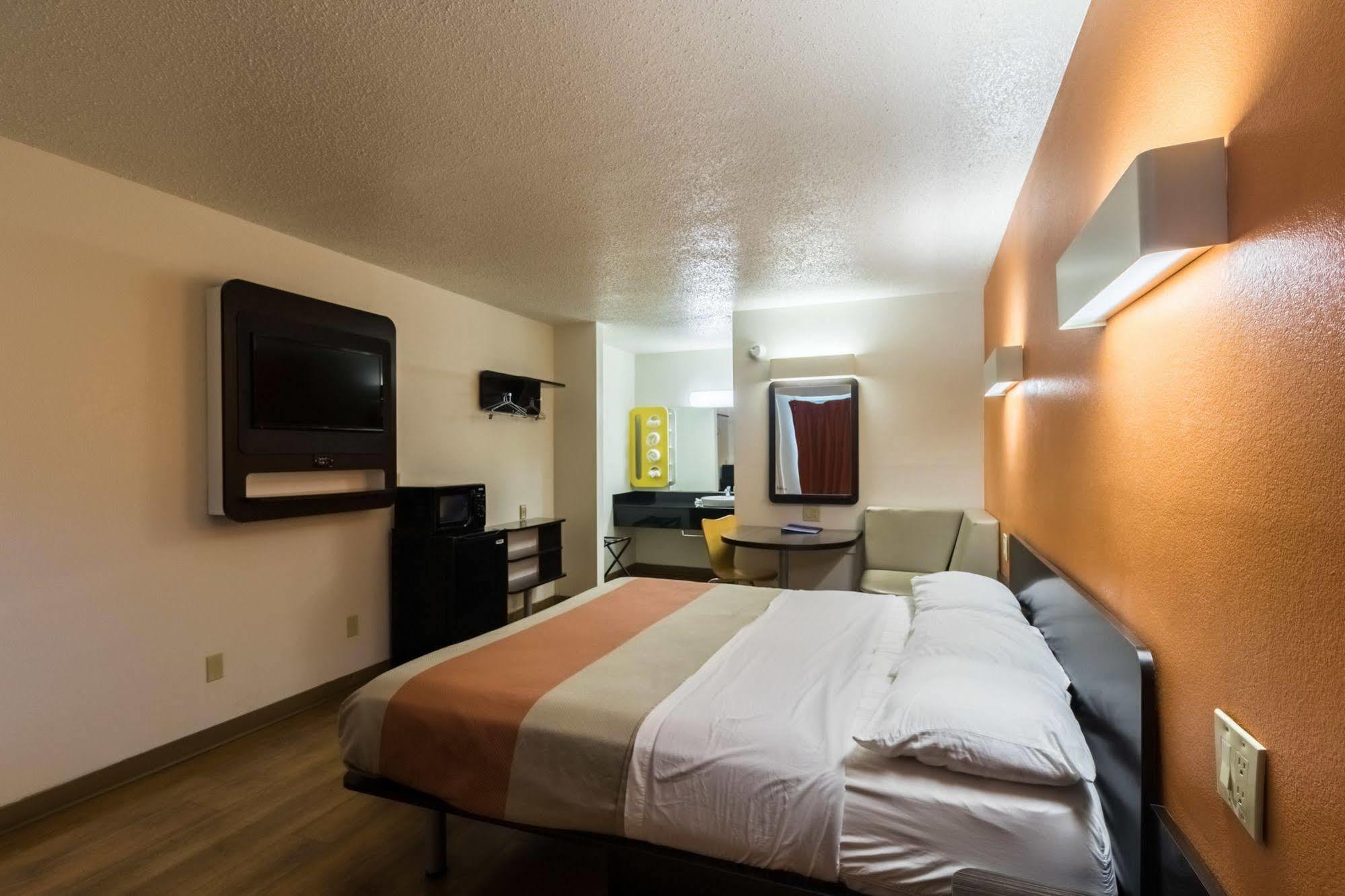 Motel 6-Crawfordsville, In מראה חיצוני תמונה