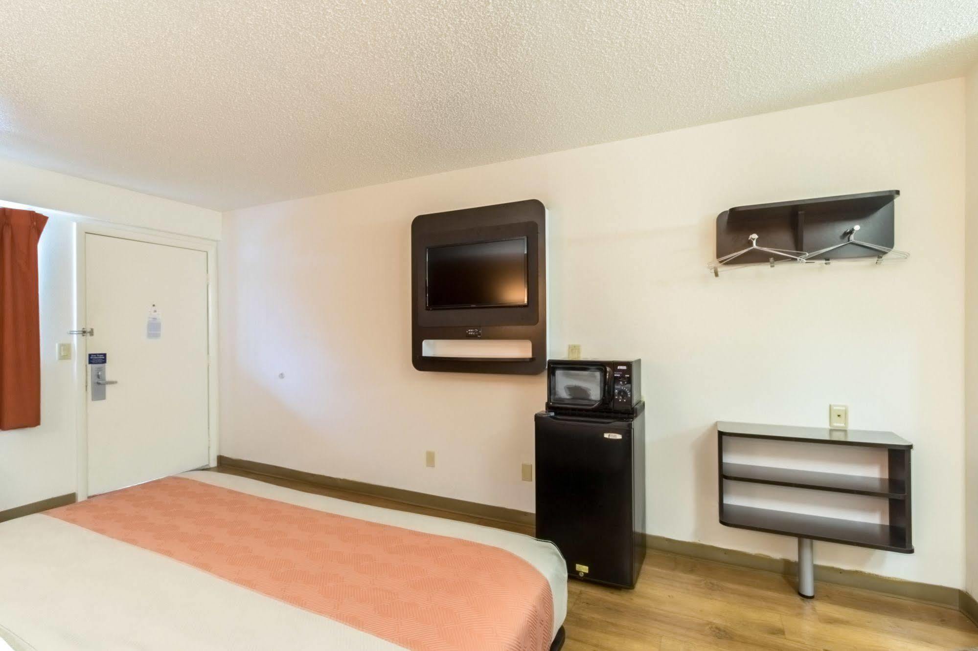 Motel 6-Crawfordsville, In מראה חיצוני תמונה