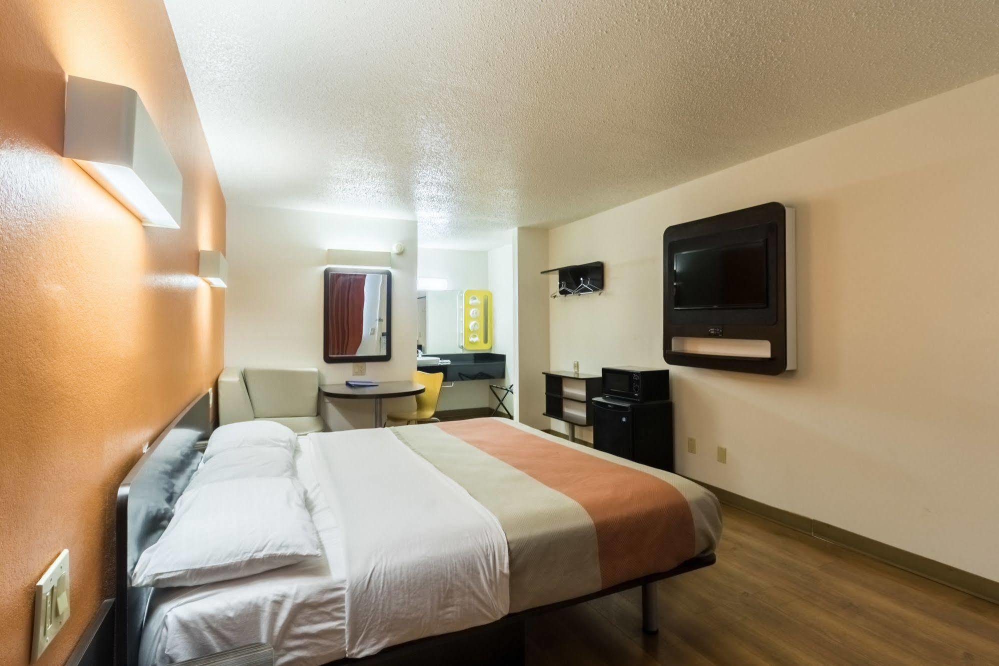 Motel 6-Crawfordsville, In מראה חיצוני תמונה